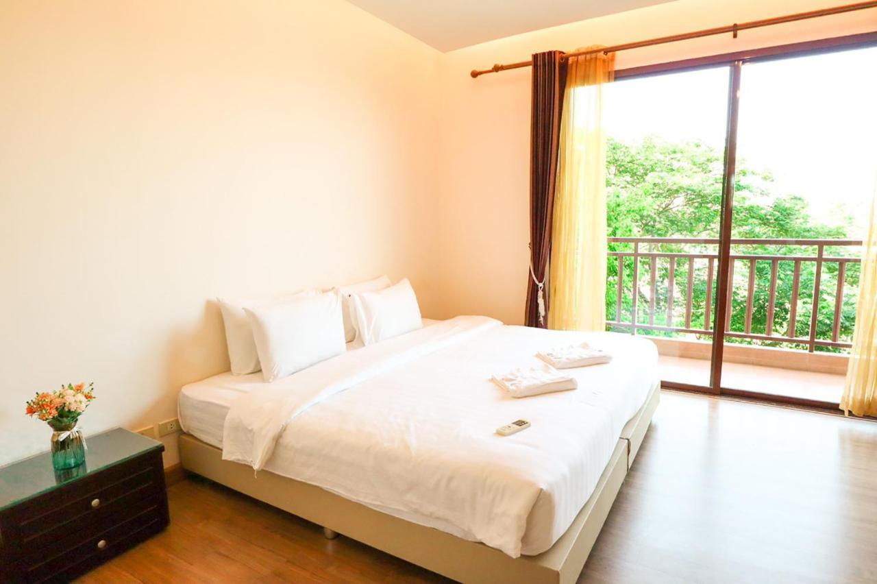 Pattaya City Resort By Harmony Extérieur photo